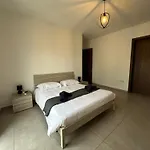 M31stays - Lilcarm Modern And Penthouse, St. Paul's Bay