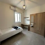 M31stays - Lilcarm Modern And Penthouse, St. Paul's Bay