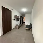 M31stays - Lilcarm Modern And Penthouse, Apartment St. Paul's Bay