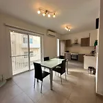 M31stays - Lilcarm Modern And Penthouse, Apartment