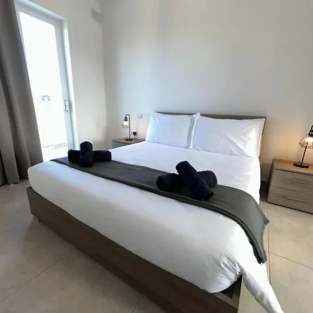 Apartmán M31Stays - Lilcarm Modern Apartments And Penthouse, St Paul'S Bay