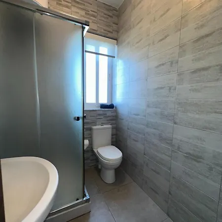 Apartmán M31Stays - Lilcarm Modern Apartments And Penthouse, St Paul'S Bay