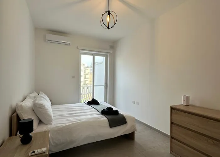 M31stays - Lilcarm Modern And Penthouse, Appartamento *