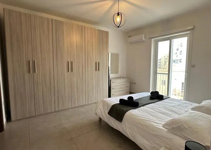 Appartamento M31stays - Lilcarm Modern And Penthouse, *